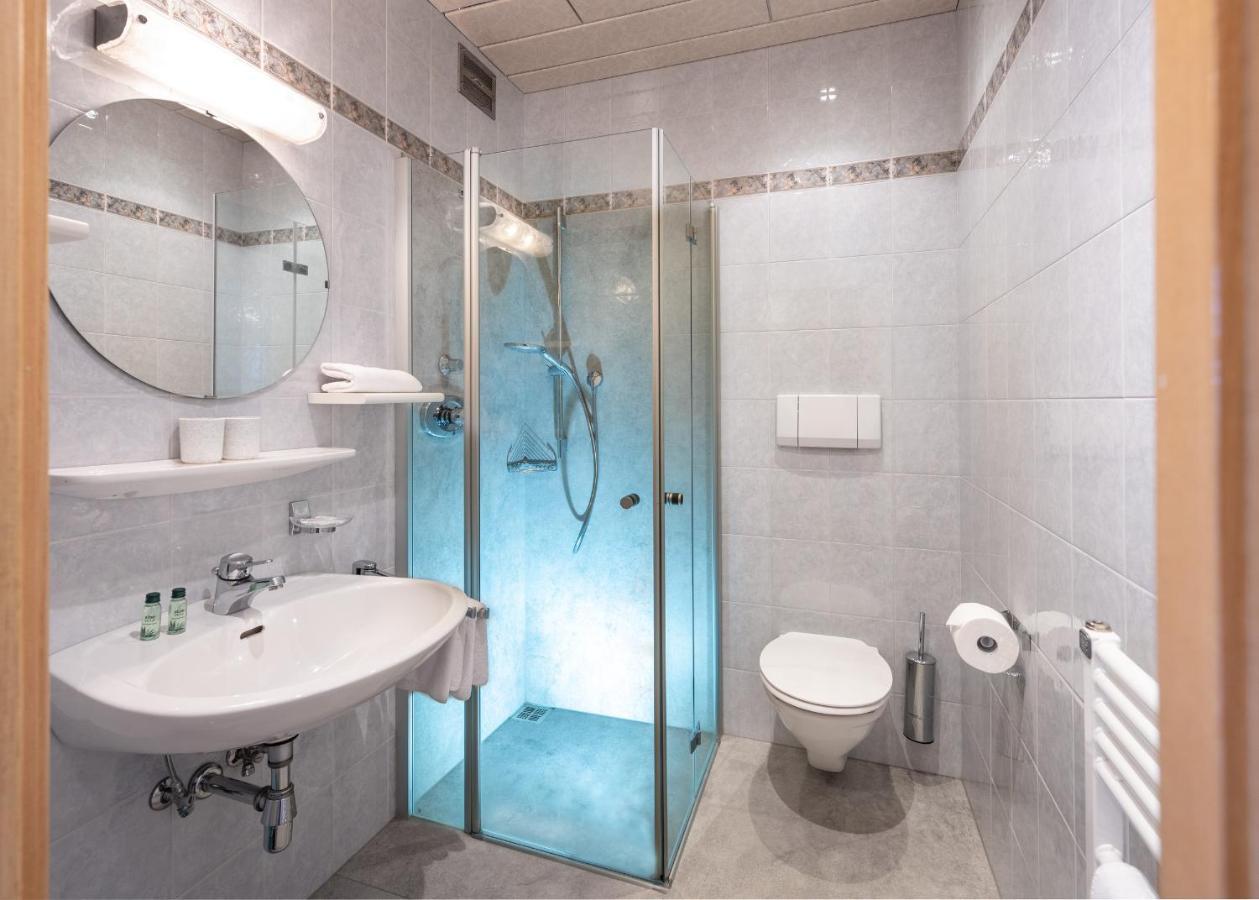 Hotel Gasthof Waldschenke 말렝고 외부 사진